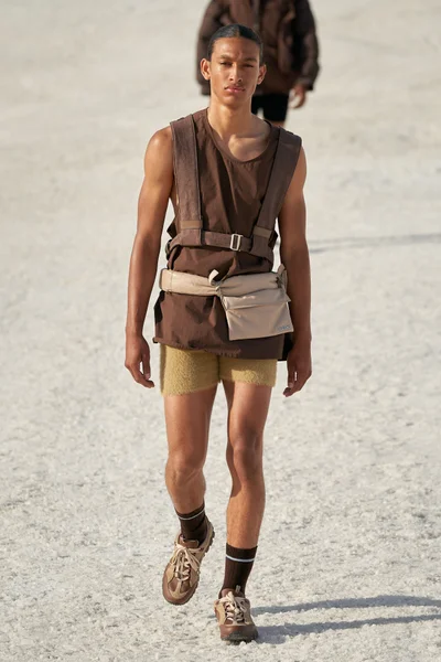 Look 33